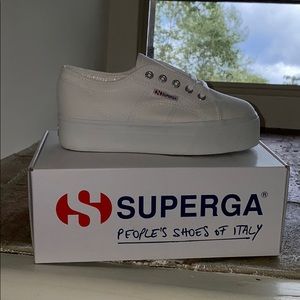 Platform Superga’s